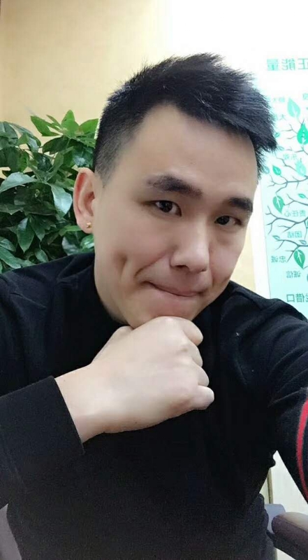 用实力征服一切的第一张照片--澳门父母相亲团