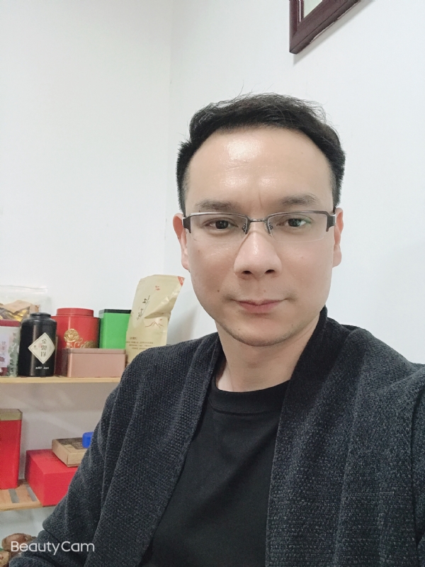 韦的第一张照片--澳门父母相亲团
